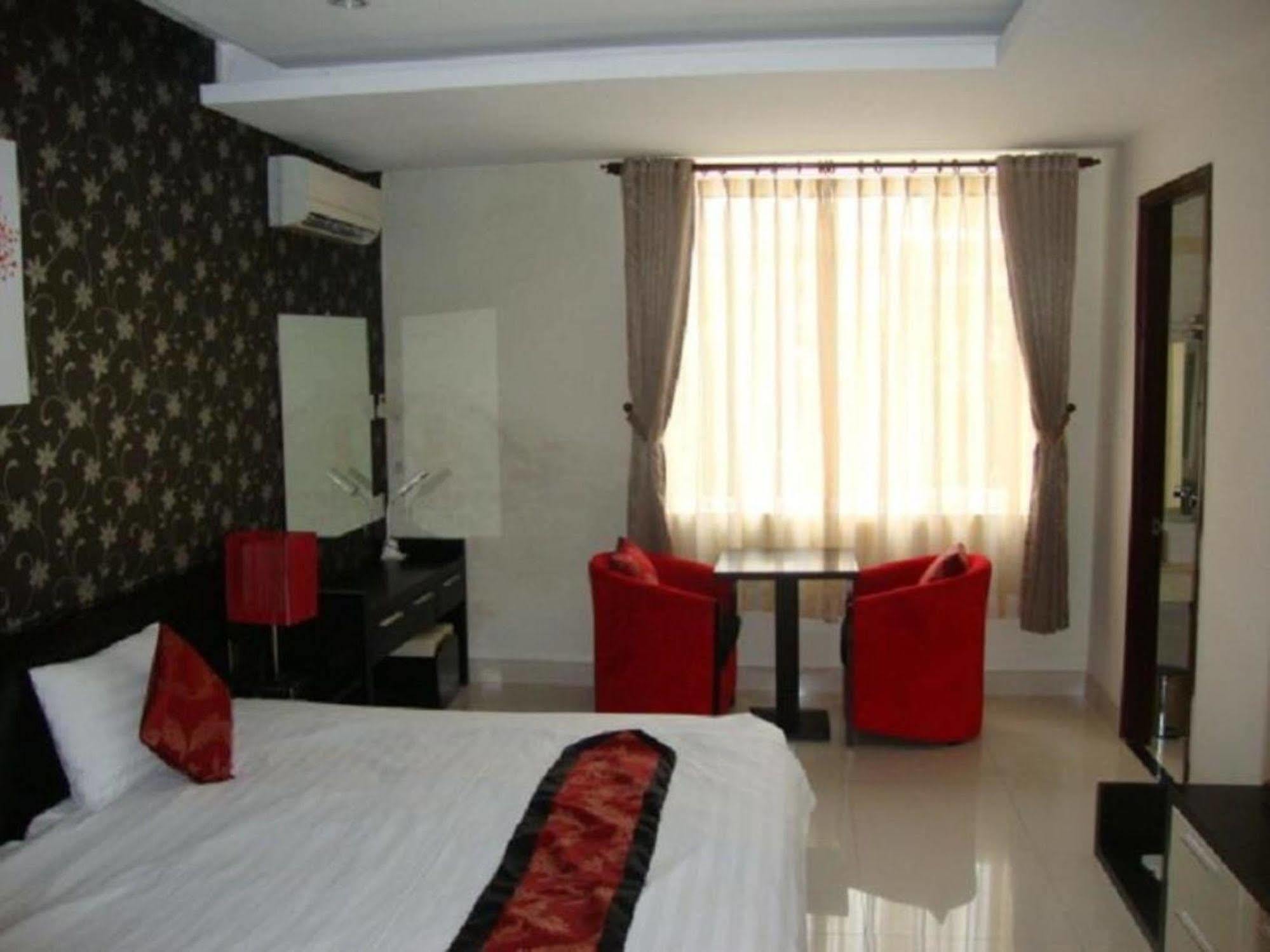 Trung Son Hotel Хошимин Экстерьер фото